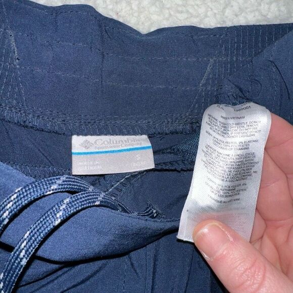 Columbia PFG Women’s Navy Blue Hiking Pants Small Petite EUC - Picture 7 of 14